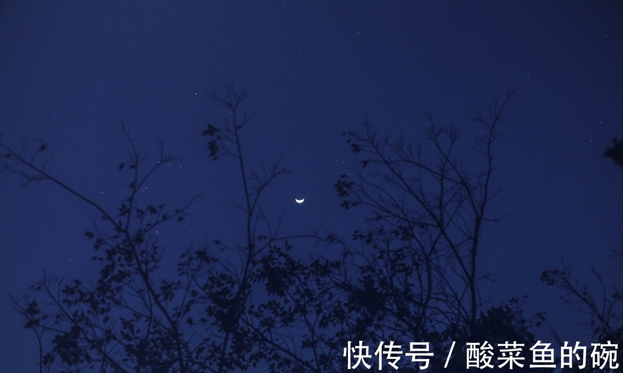 李白#李白最经典的20首诗排行榜,《静夜思》第四,前三都是哪些名篇?