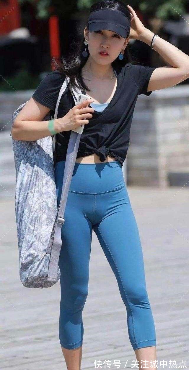 造型 健美裤造型简约大气,穿起来舒适透气大方,展现优雅时尚个性!