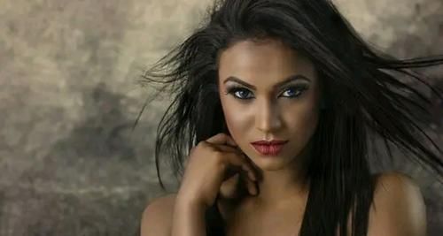 延缓衰老|女人老没老，主要看3个地方，若能注意保养，你也比同龄人显年轻