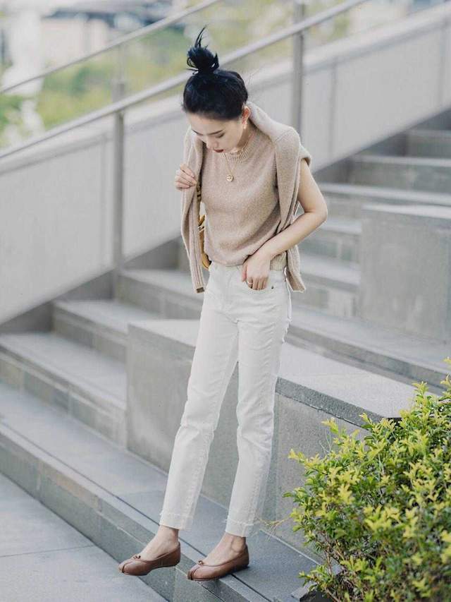 大衣|秋天的“棕色”大衣真时髦!精致的女人都喜欢的色系,温柔大方