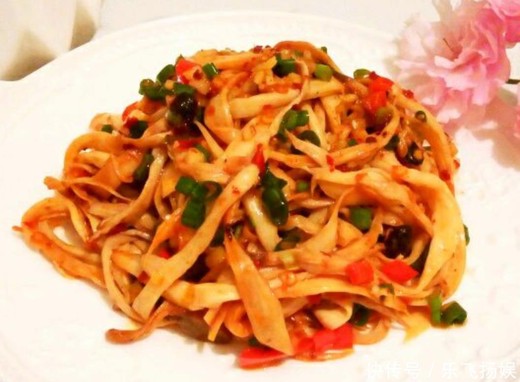 年夜饭别光吃大鱼大肉,凉菜不能少,清凉开胃解油腻,记得备两道