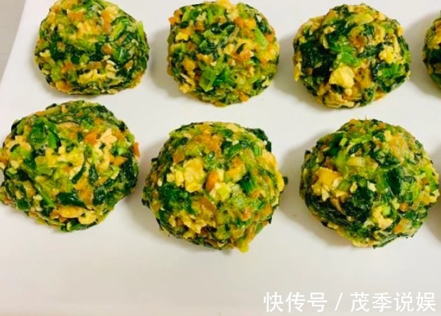 女人碰到它不要手软,隔天吃一次,除老雀斑,淡斑美白,皮肤水灵