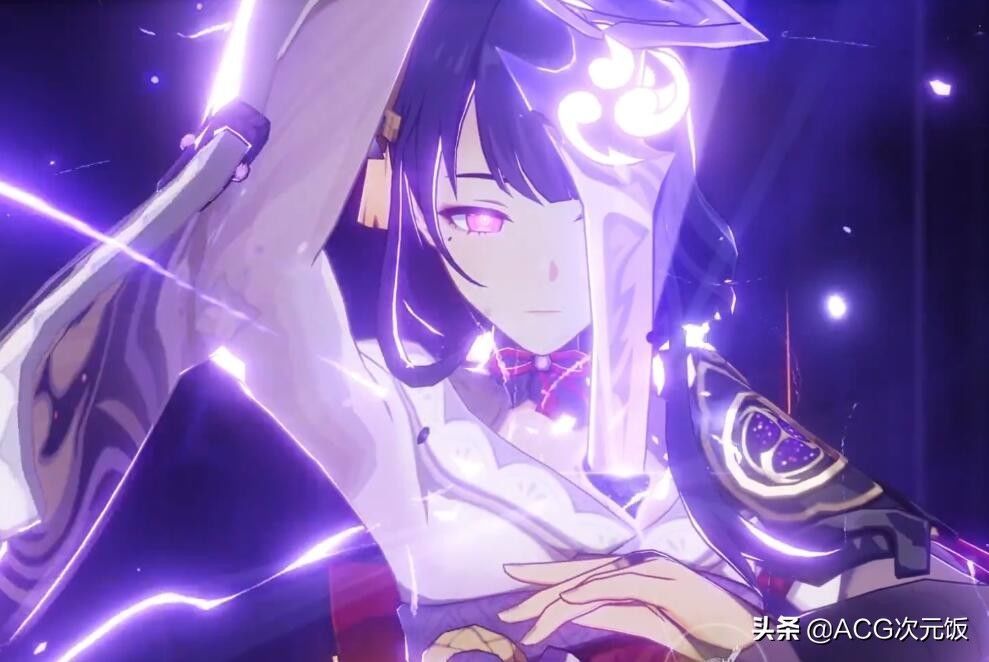 腐团儿|腐团儿COS原神雷神,一晚上都在拔刀,袜子质感不行建议不要