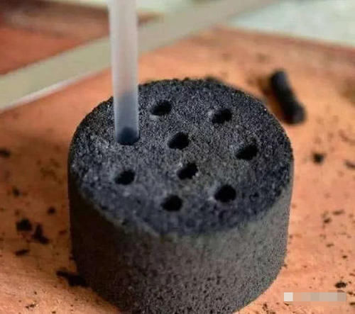 以下4种奇葩零食,吃一口给你5万,你会选哪个把自己吃成富豪