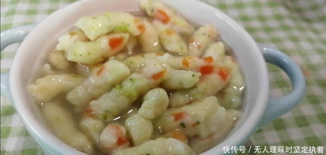 添加|11个月的宝宝,辅食应该如何添加?钙铁锌全方面营养跟上