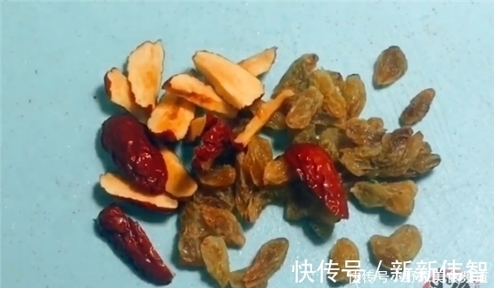 孩子|把牛奶倒入锅中一搅一压,出锅比奶酪还香,孩子吃一次就念念不忘