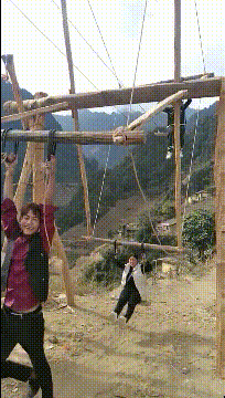 |搞笑GIF:嫂子约我周末出去玩,我该准备哪些东西呢