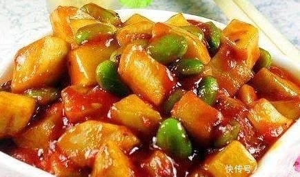 杏鲍菇|永远吃不腻的家常菜,到了冬天每周都要吃两三顿,每回都光盘