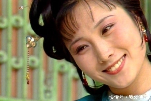 陋习@贾府中的陋习:宝玉、鸳鸯随地小便还是其次,你看王熙凤干了啥