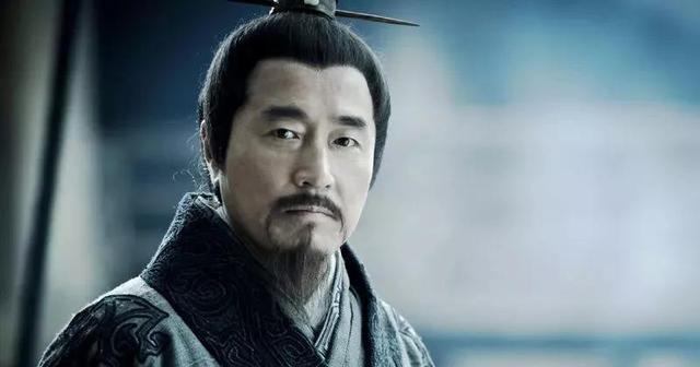 萧何|萧何,也是功高震主,为什么他能善终