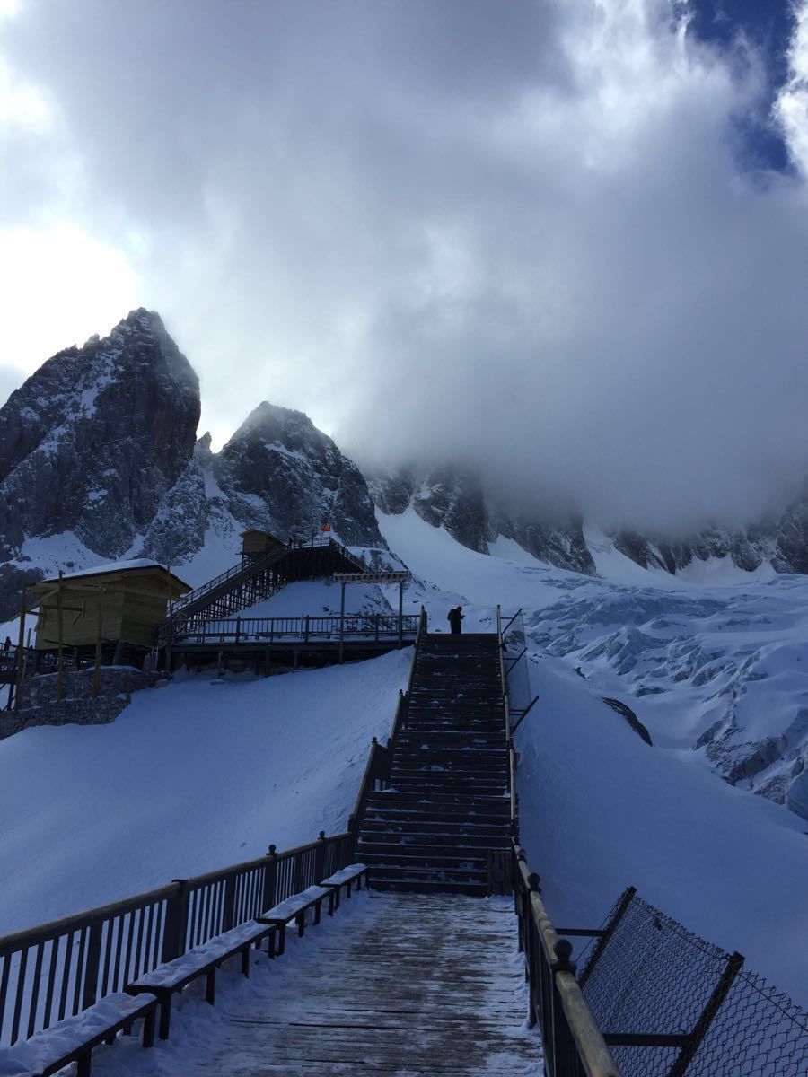 揽境|#一汽大众-揽境#一步仙境-玉龙雪山