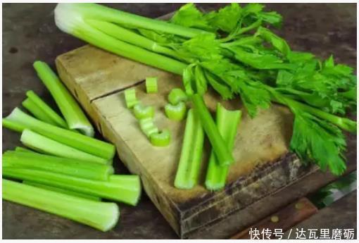 降脂“冠军”找到了,不是花生,坚持半个月,血管通了,人年轻