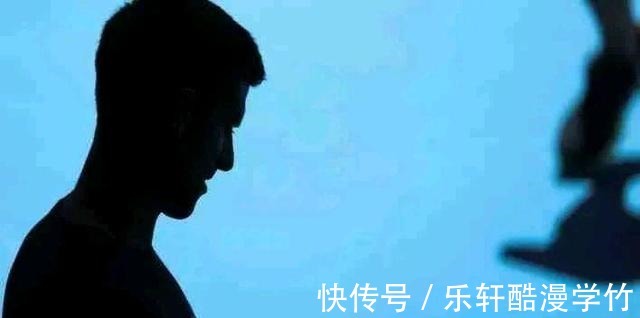 漏洞|被关“秘密地点”,终极听证存一漏洞,德约继续力挽狂澜
