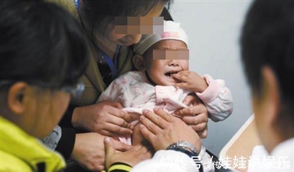 果蔬汁|孩子辅食讲究大,儿科医生这三种食物别让娃吃,易患“肾结石”