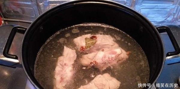 它再贵也不要省,孩子常吃补钙长得高,老人吃了补钙身体好