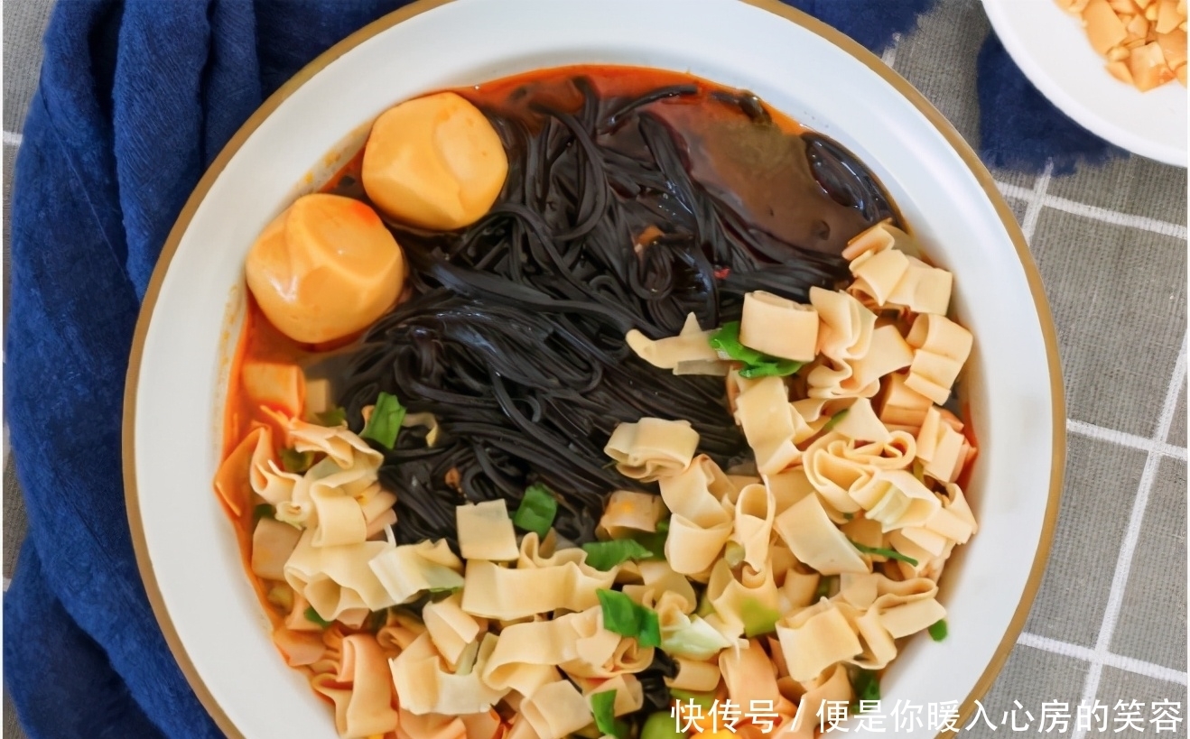 被称为泡面界“小王子”,汤达人在它面前都算小弟,吃过的算你识货!