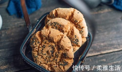 做法|外面20一斤的桃酥，自己在家就能做，香甜又酥脆，做法简单成本低