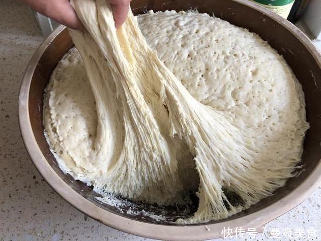 我家发面时只放“这2样”10分钟发满盆，蒸出的馒头比买的还好吃