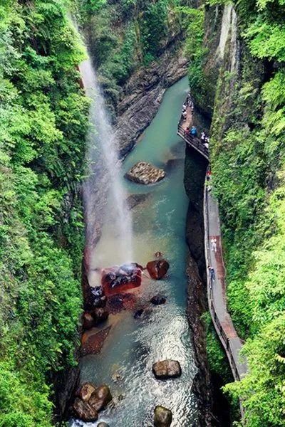 【法官文苑】旅游巡回法庭是磨刀石也是练功场——记国庆假期值班