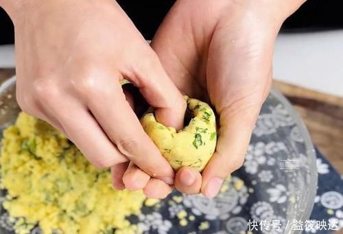 玉米面|别再给我吃肉了，年后只想吃点简单的，3块钱做一锅，清肠刮油又减脂！