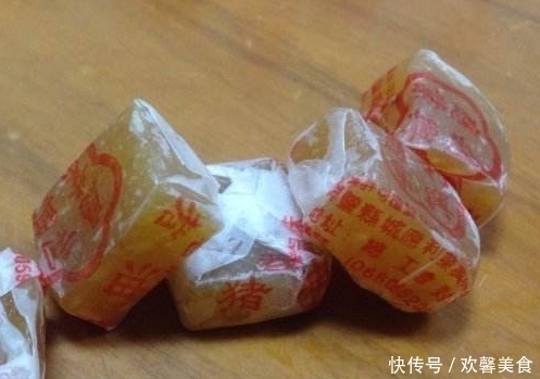 包装很丑却很好吃的五种零食，看着没食欲，但尝过一口就停不下来