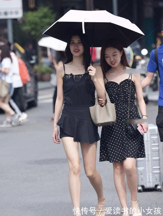 面料 清凉舒适的短裙,如何选才能更显时尚感!