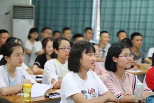 为什么大学录取分数线，要等高考成绩出来后才公布？原因最好清楚