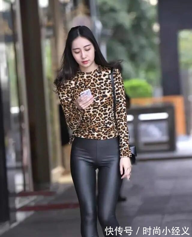 穿搭 面对腿粗的困扰,皮裤显得游刃有余,“承包”你与众不同的美!