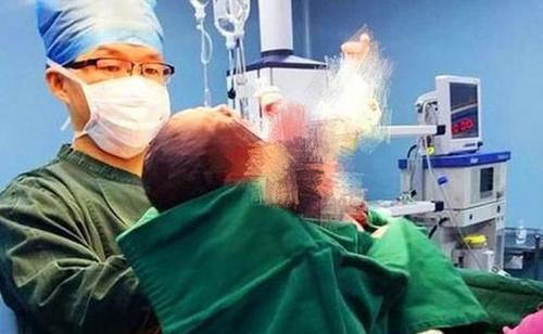 白天出生的娃和晚上出生的娃有啥区别?不是迷信,而是有科学依据