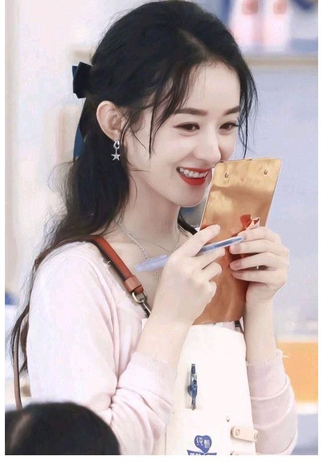 宁静|赵丽颖婚后首秀综艺再度翻车,人设再次被吐槽,她到底经历了什么