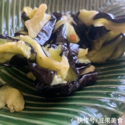 晚间食光：风味茄子，酸酸甜甜开胃菜