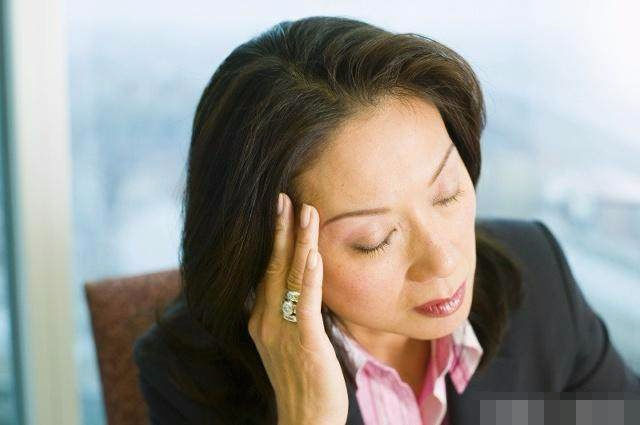 每天跺腳5分鐘，會發生3種健康“變化”，簡單又實用