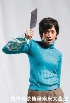 初恋这件小事|女明星注射面部逐渐“馒化”,要不要去整容?先问问她们再说吧!