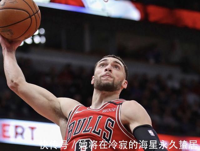 森林狼 鞋坛往事三年前安踏打算力推扎克-拉文,谁料后者临阵转投阿迪