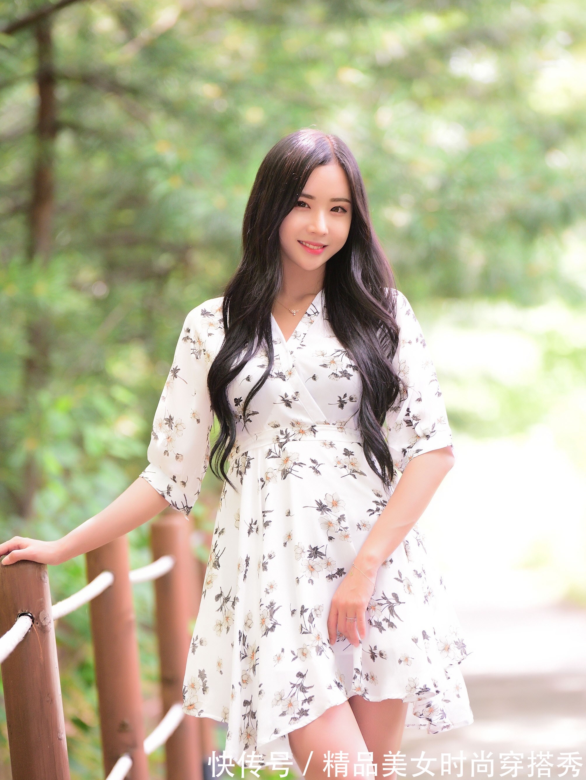 时尚 女生最爱的穿搭单品,一条连衣裙轻松撑起整个季节的时尚,美极了