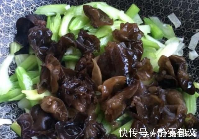 木耳和此物一起炒，等于“天然泻药”，清肠排宿便，赘肉不见