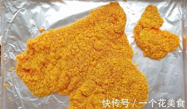 鸡胸肉|烤鸡排不用买着吃，自己在家做，安全健康，酥脆可口，美味多汁！