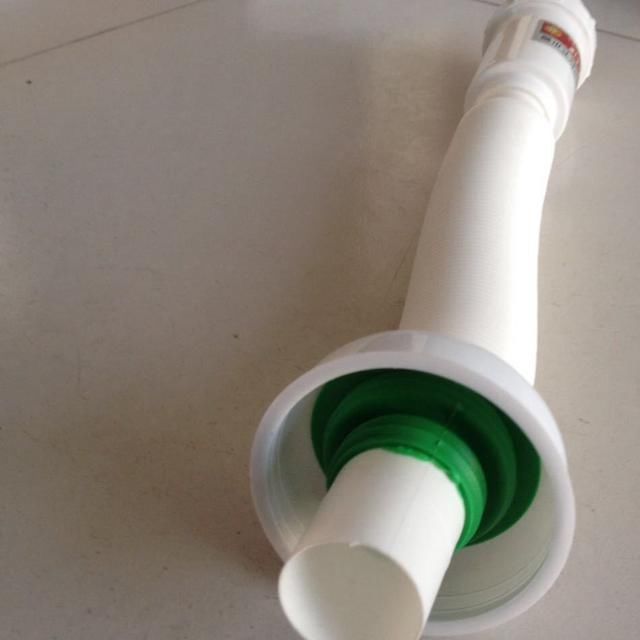 玻璃胶|一下雨就反味！卫生间里的臭味从哪来？我有三招，可以一劳永逸