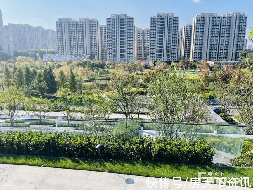新动态|龍宸壹號新拍现场图片，实时了解楼盘新动态