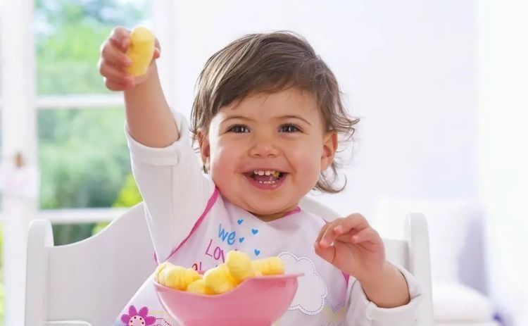 孩子|“零食”也是孩童时代的必需品，正确的给孩子吃零食，身体更健康