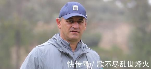 夺冠|魔幻!南美劲旅一年从降级到夺冠,中超老炮造18球荣膺MVP
