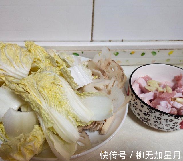 花菜莲藕炒肉片!