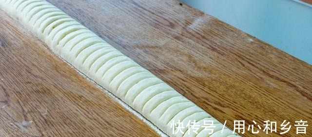 最全花卷做法大公开！10道做法，层次丰富好看又好吃，天天不重样！