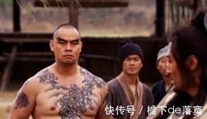 燕青#水浒中,哪位梁山好汉的纹身最霸气九纹龙排倒数,第一是个女的