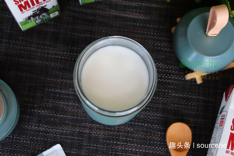 酸奶别再买,自己做只需要2种食材,简单又实惠,每天不同口味