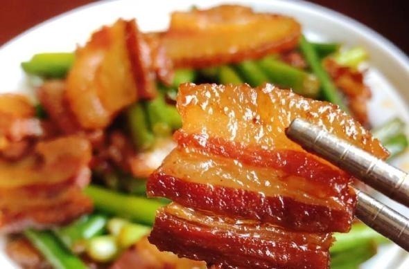 蒜苔|吃肉不如多吃这个菜，5元一把，隔几天吃一次，还能给身体杀杀菌