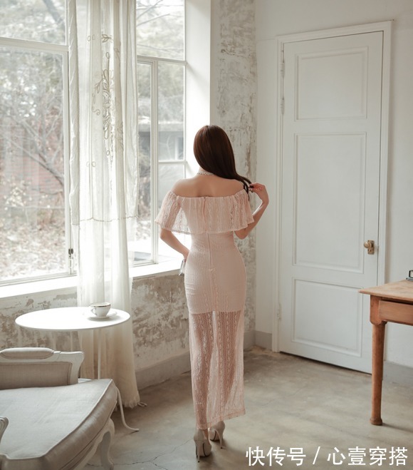 荷叶裙|女神孙允珠高清时尚搭配:腮红裸粉流萤斑驳霜露荷叶裙