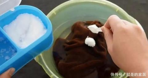 洗净|毛巾脏了别只会用洗衣液,学会这3招,多脏的毛巾都能轻松洗净!