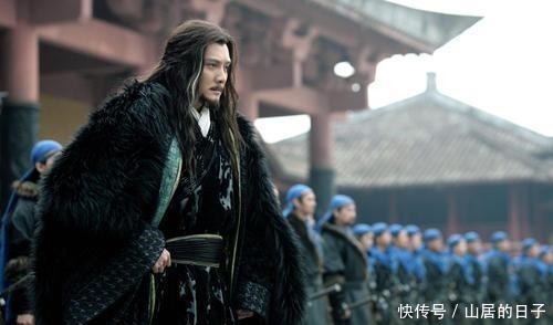 人人|韩信被贬为淮阴侯,人人疏远,樊哙却对他磕头事后才知真高明