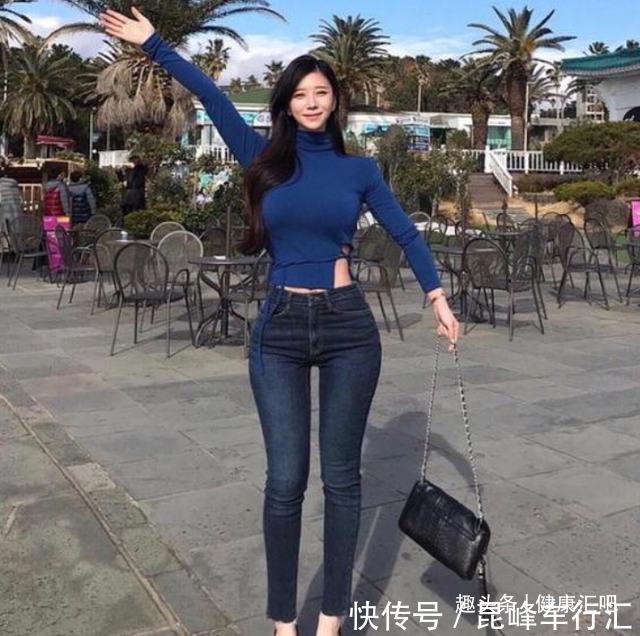 女帝|韩国女模被称真人版“海贼王女帝”,看到健身照明白了